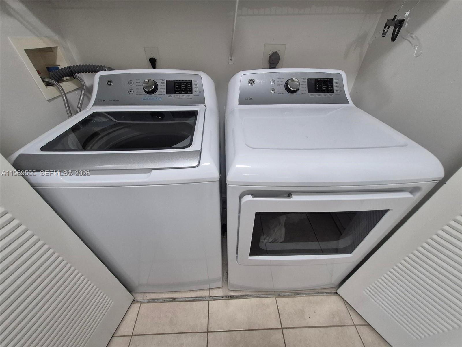 EL-AD ENCLAVE AT MIRAMAR - Residential Lease