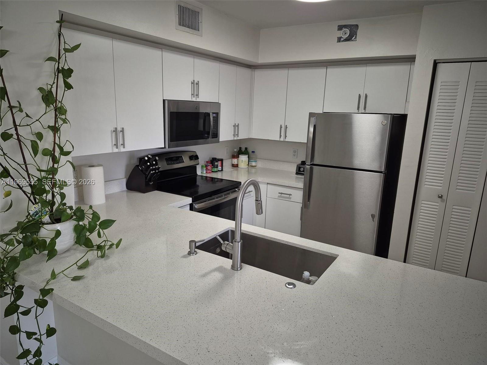 EL-AD ENCLAVE AT MIRAMAR - Residential Lease