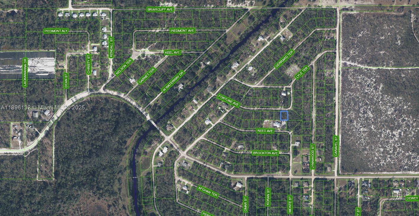 SEBRING LAKES - Land