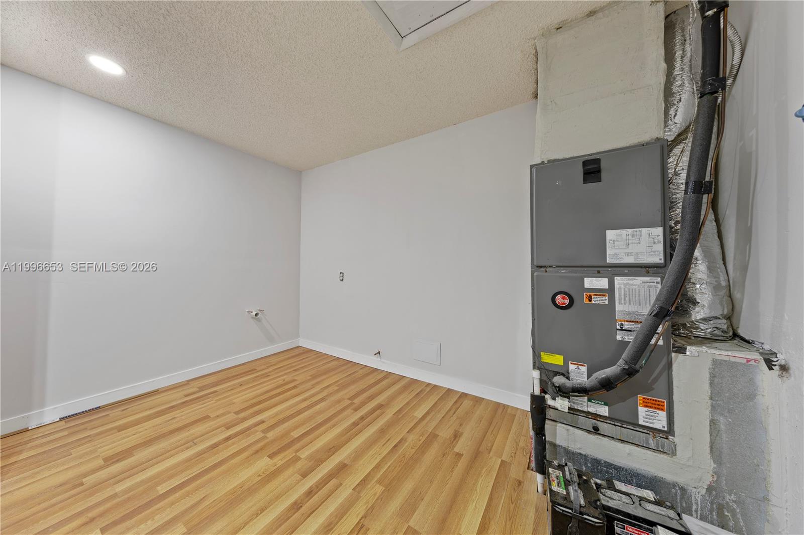 REDLANDS EDGE - Residential