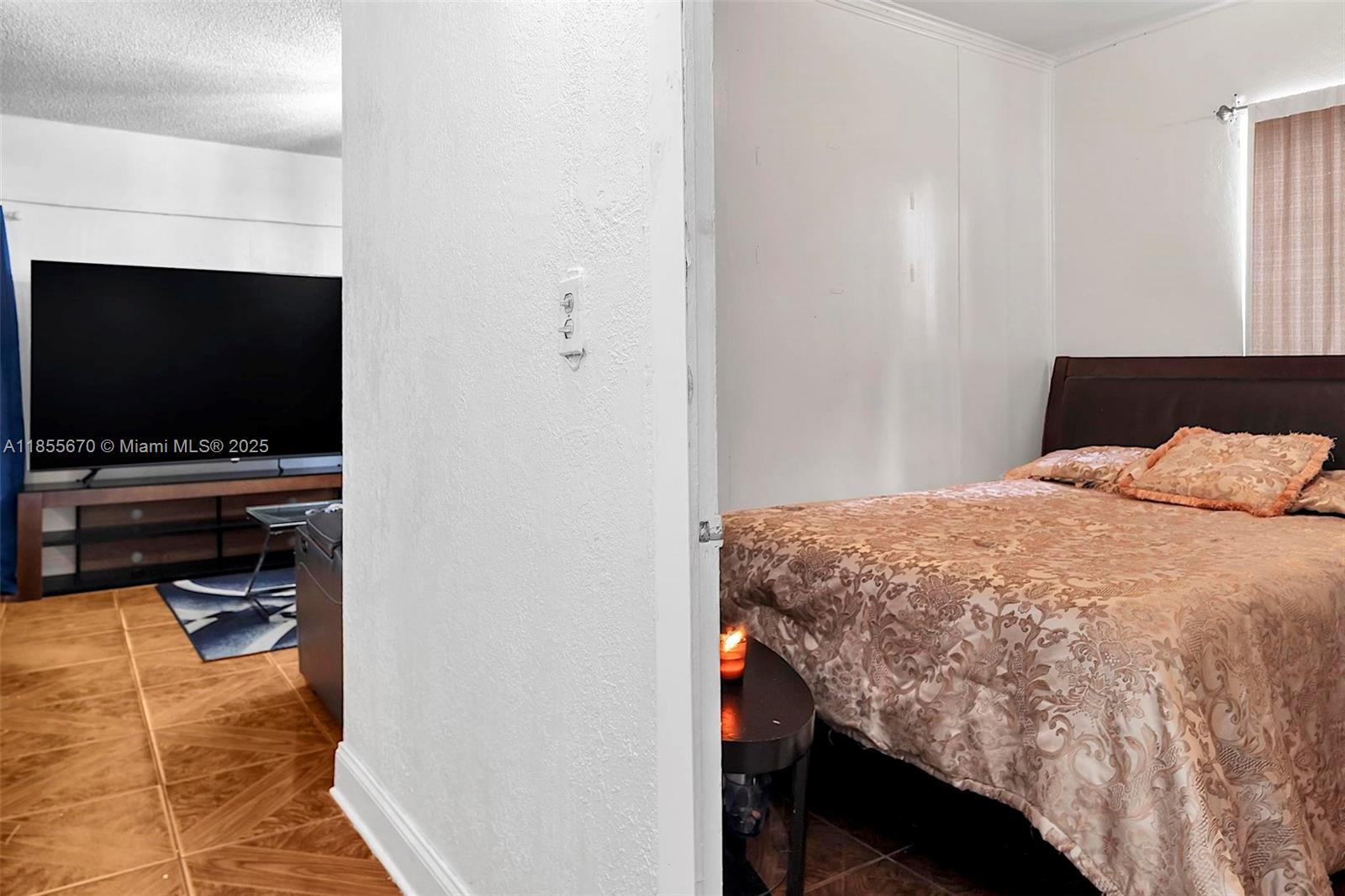 PINE TREE PARK 1ST ADDN - Residential