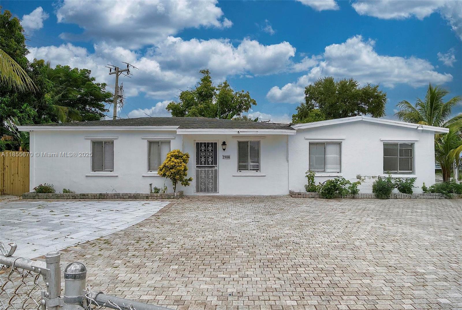 PINE TREE PARK 1ST ADDN - Residential