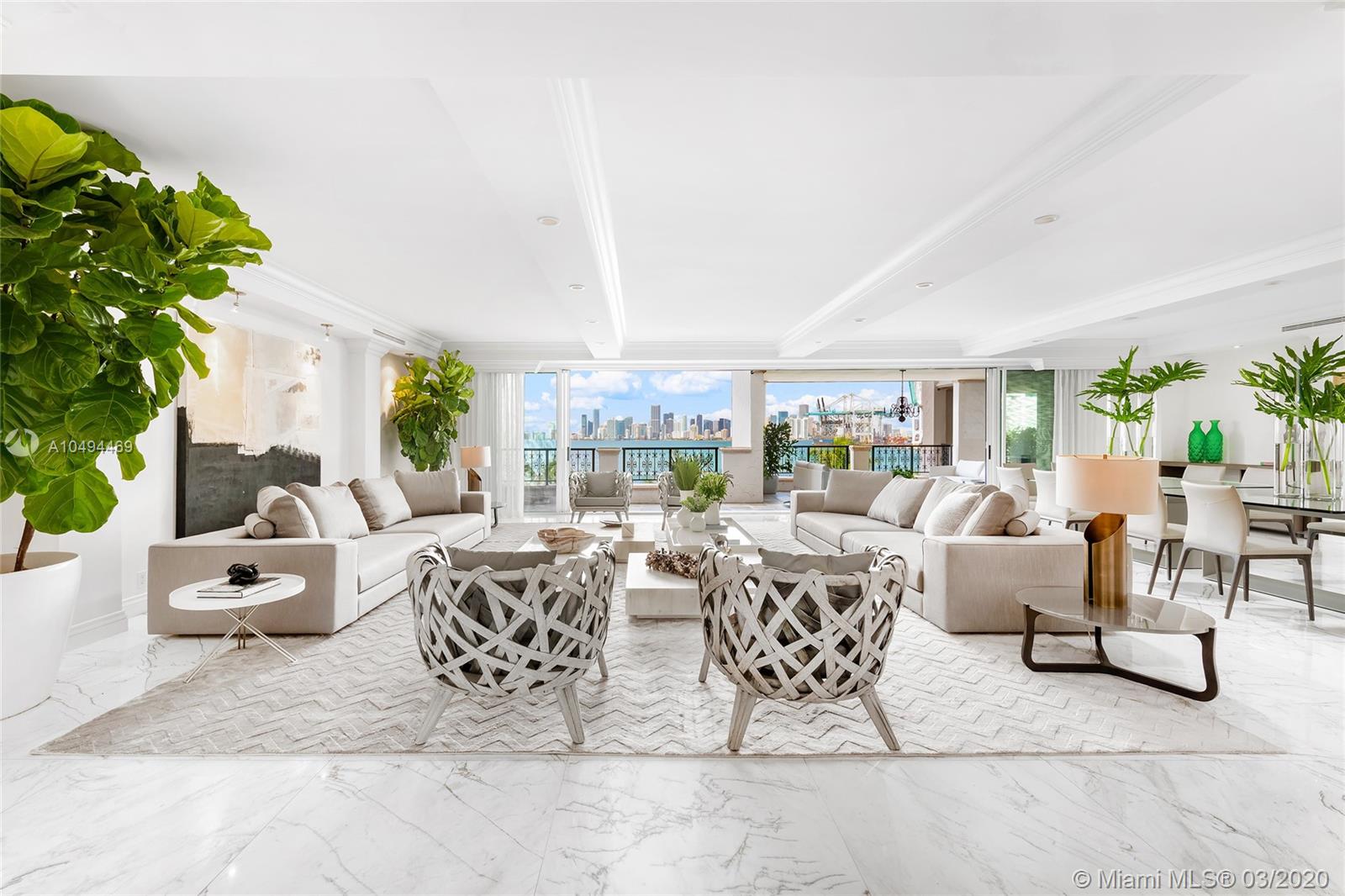 FISHER ISLAND - Residential