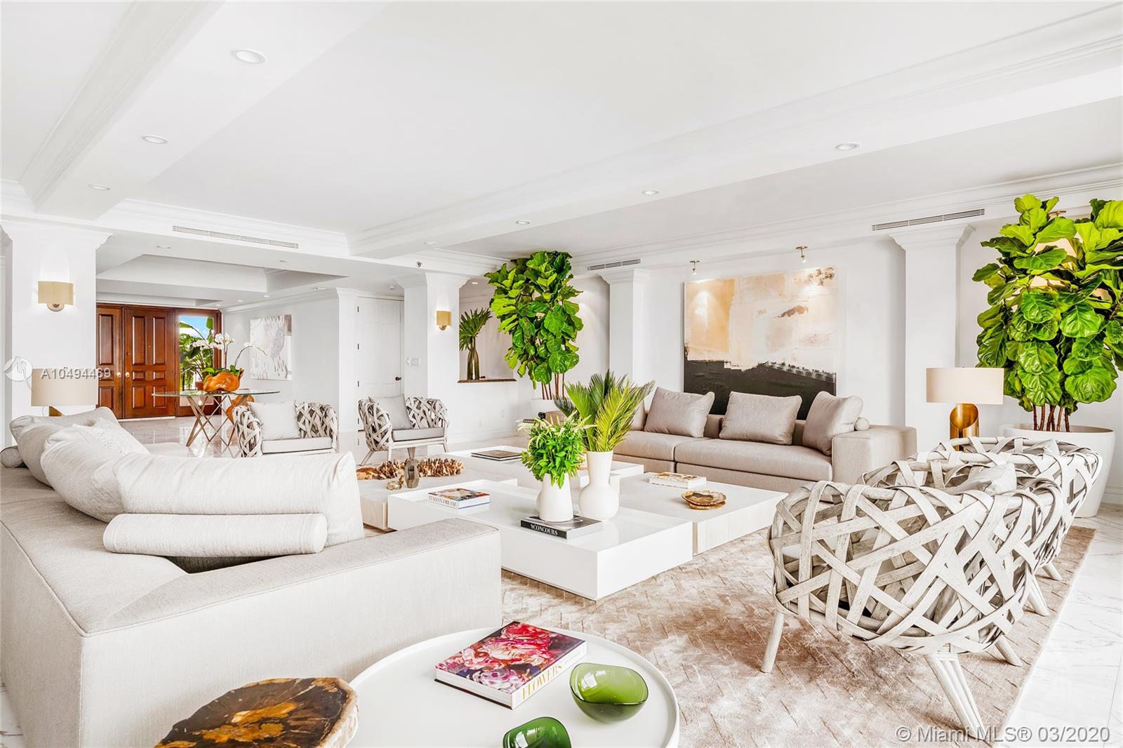 FISHER ISLAND - Residential