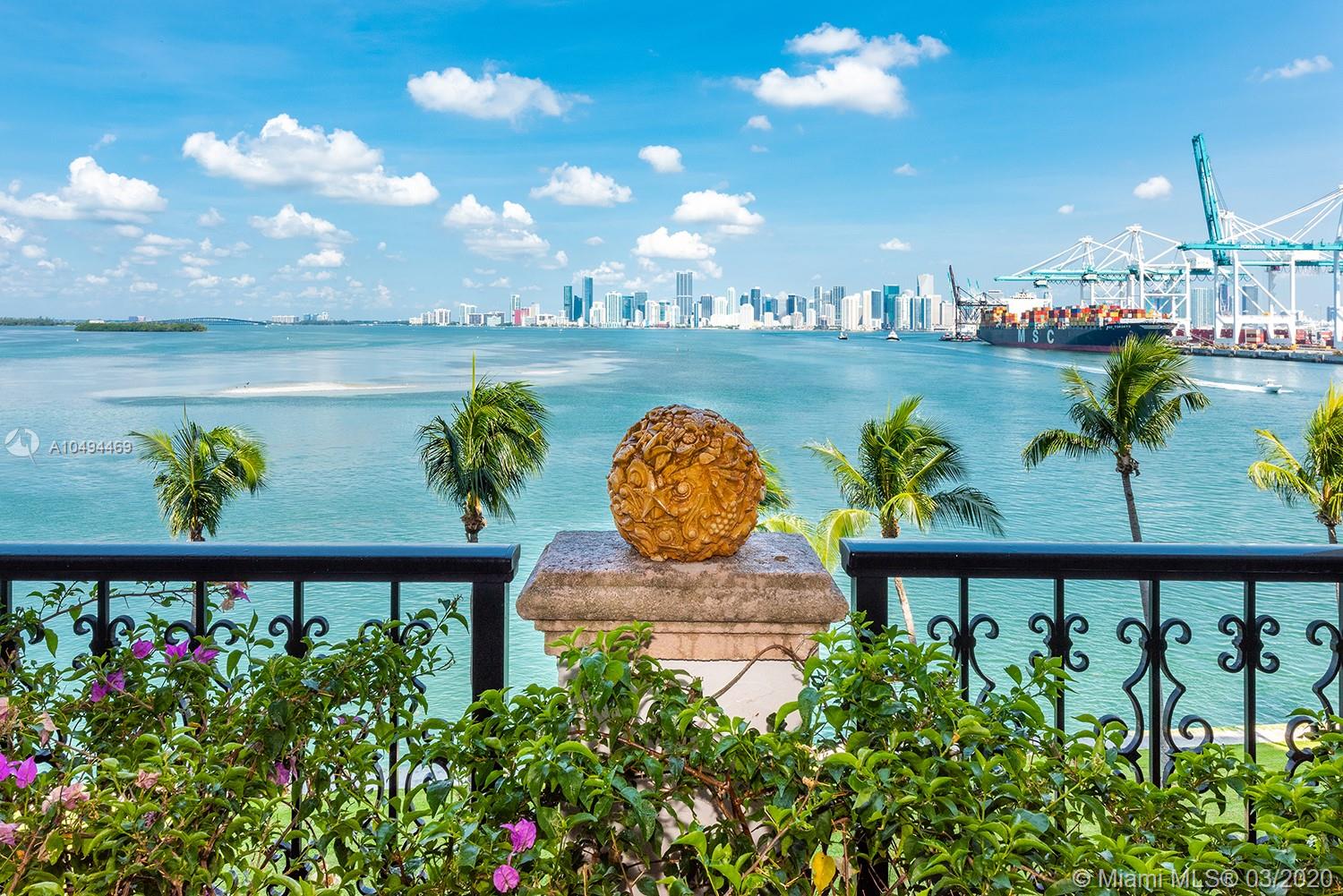 FISHER ISLAND - Residential