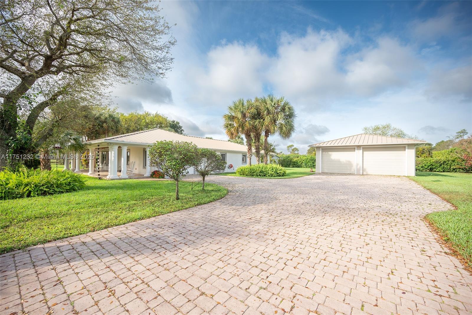 Property for Sale at 31160 Sw 195th Ave, Miami, Broward County, Florida - Bedrooms: 4 
Bathrooms: 3  - $949,700