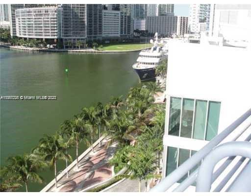 Photo 14 of 20 of listing a4a9dd37-ce77-4e47-aedf-52db9fa6bad9 condo