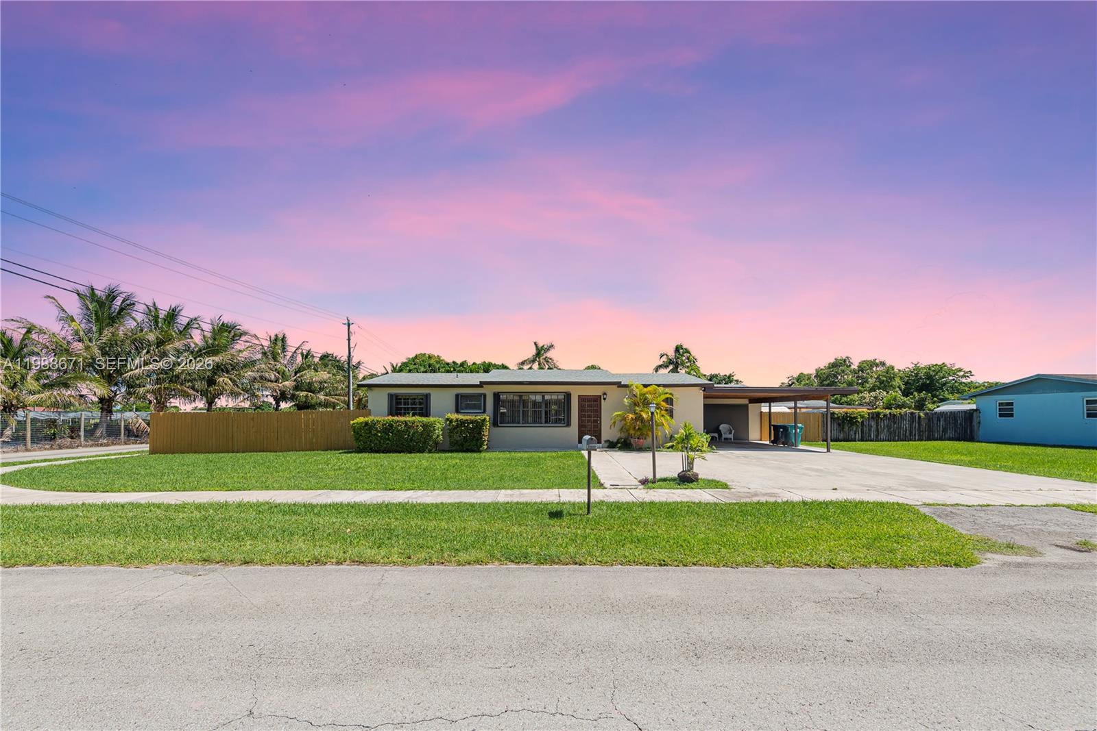 LANE-MAR ESTATES - Residential