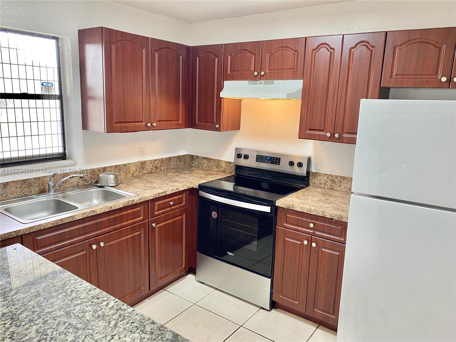 View photos, virtual tours, details... 4160 NW 21st St 216-E