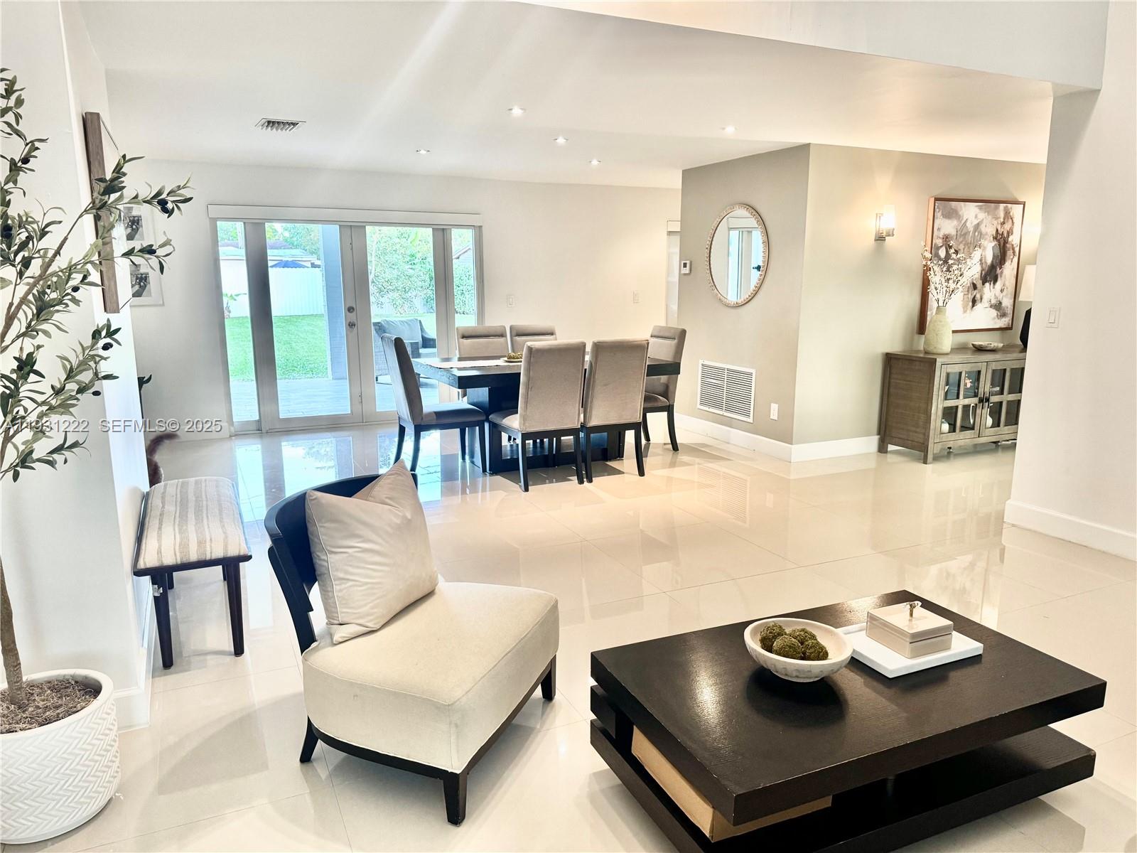 FAIRWAY LAKE SOUTH SEC 2 - Residential