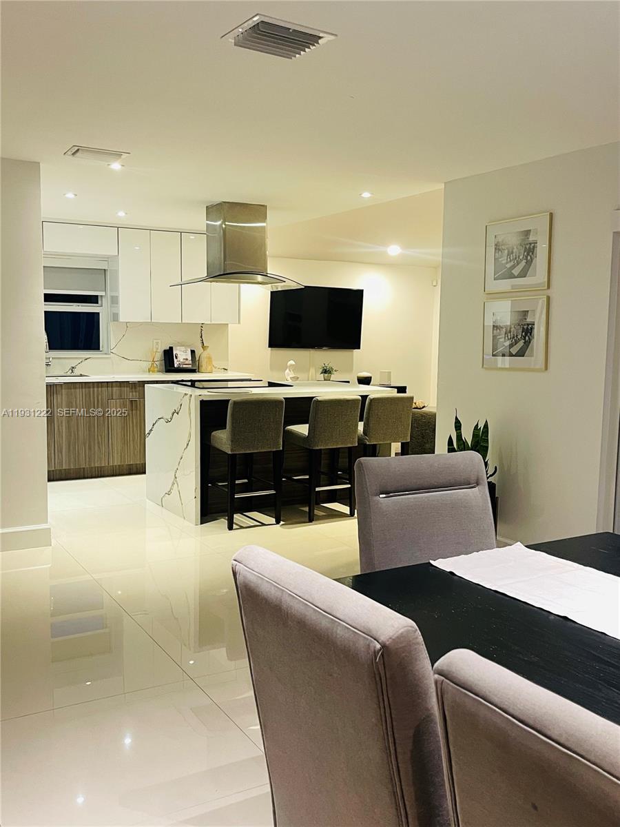 FAIRWAY LAKE SOUTH SEC 2 - Residential