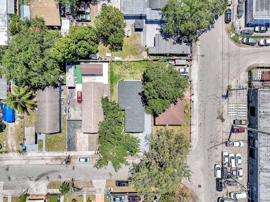 Property for Sale at 3384 Nw 52nd St, Miami, Broward County, Florida - Bedrooms: 3 
Bathrooms: 2  - $485,000
