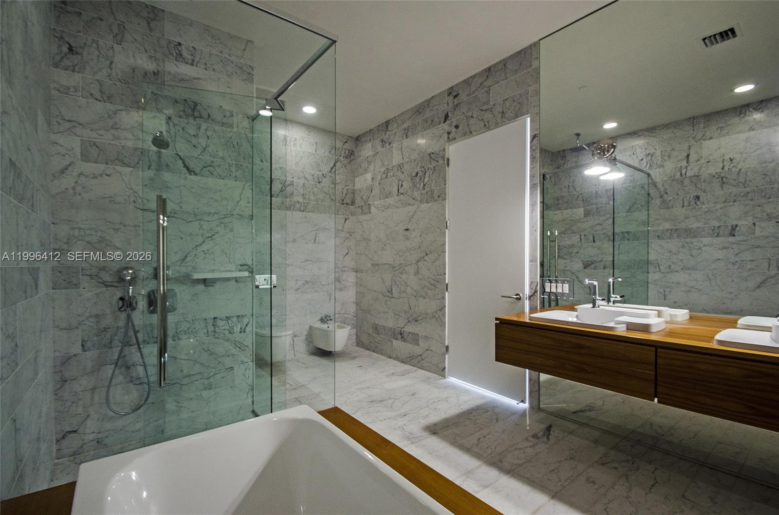 THE GROVE AT GRAND BAY - Residential Lease