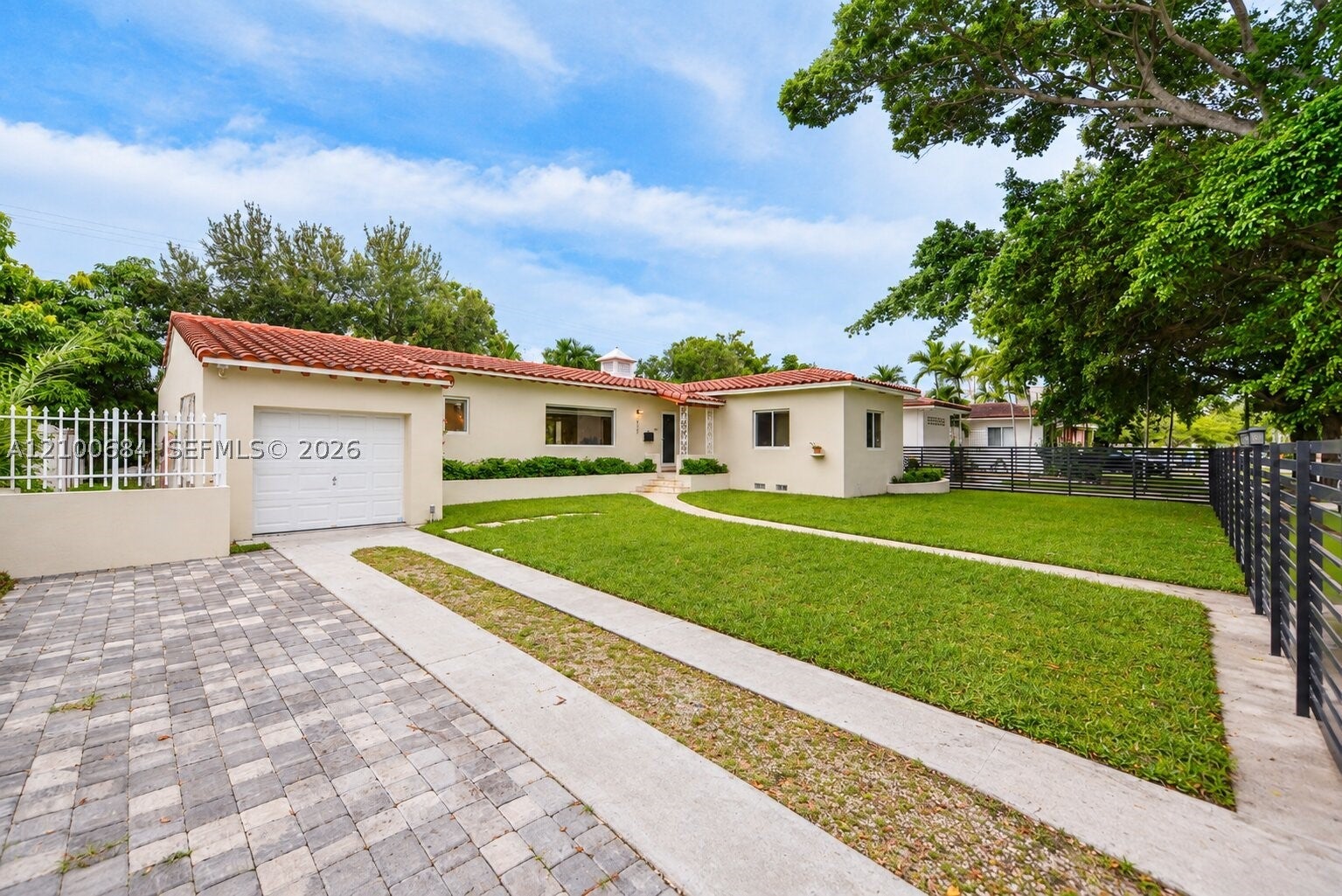 535 SW 39th Ave