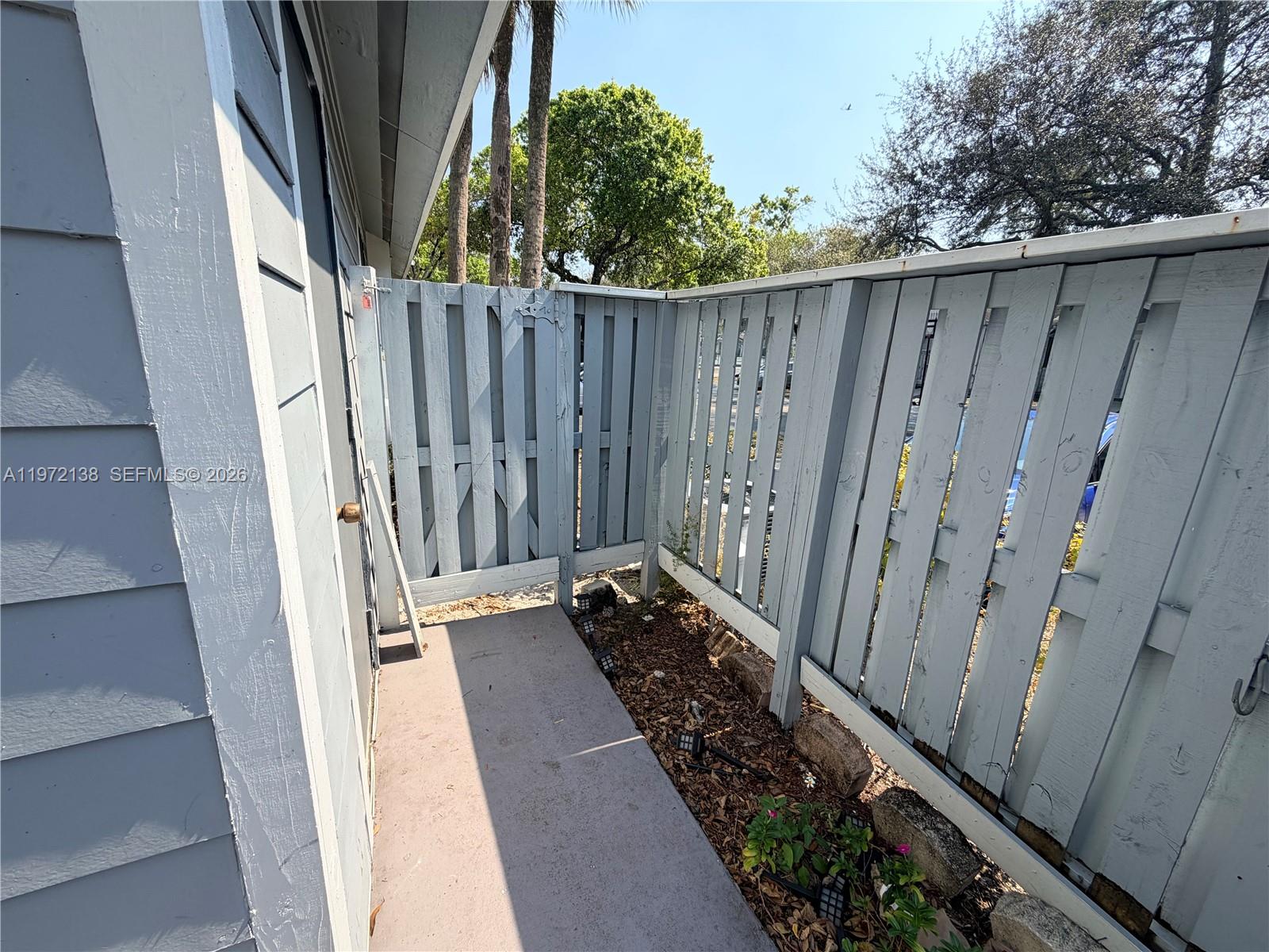 ROCK ISLAND LAND CORP - Residential