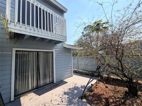 1818 Racquet Ct North Lauderdale FL 33068
