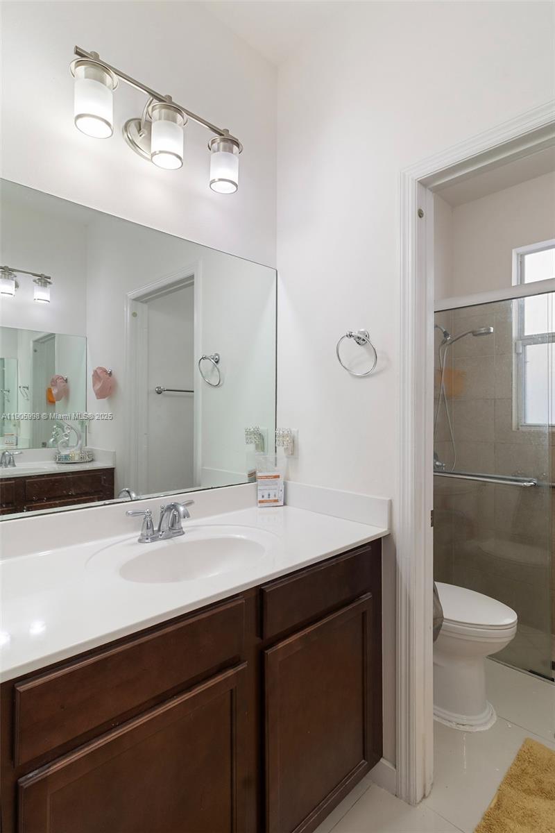 HEMINGWAY POINT - Residential