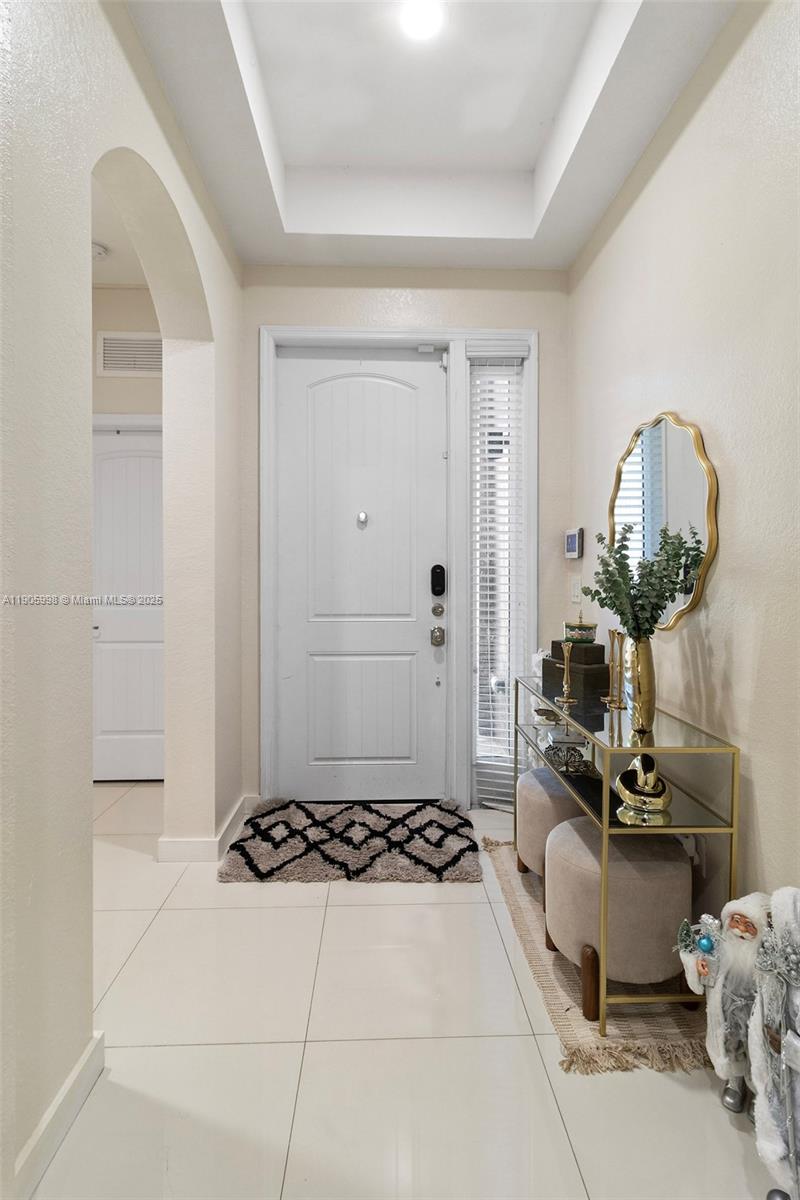 HEMINGWAY POINT - Residential