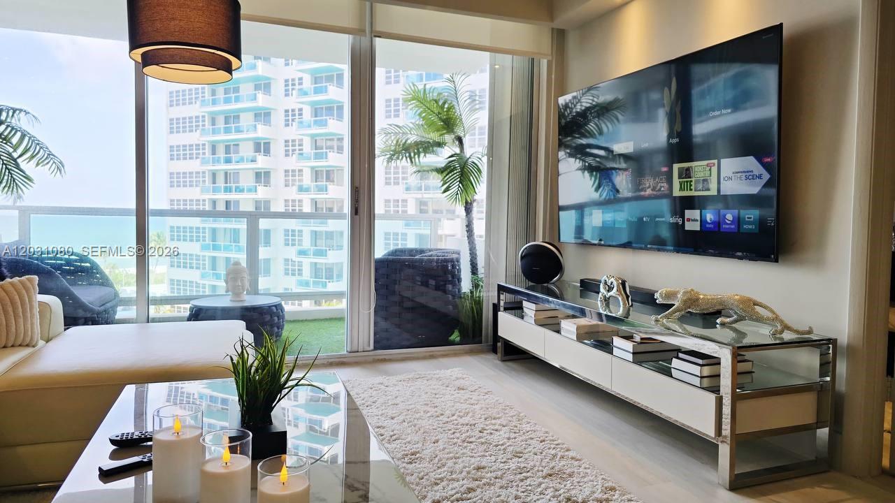 5151 Collins Ave 726