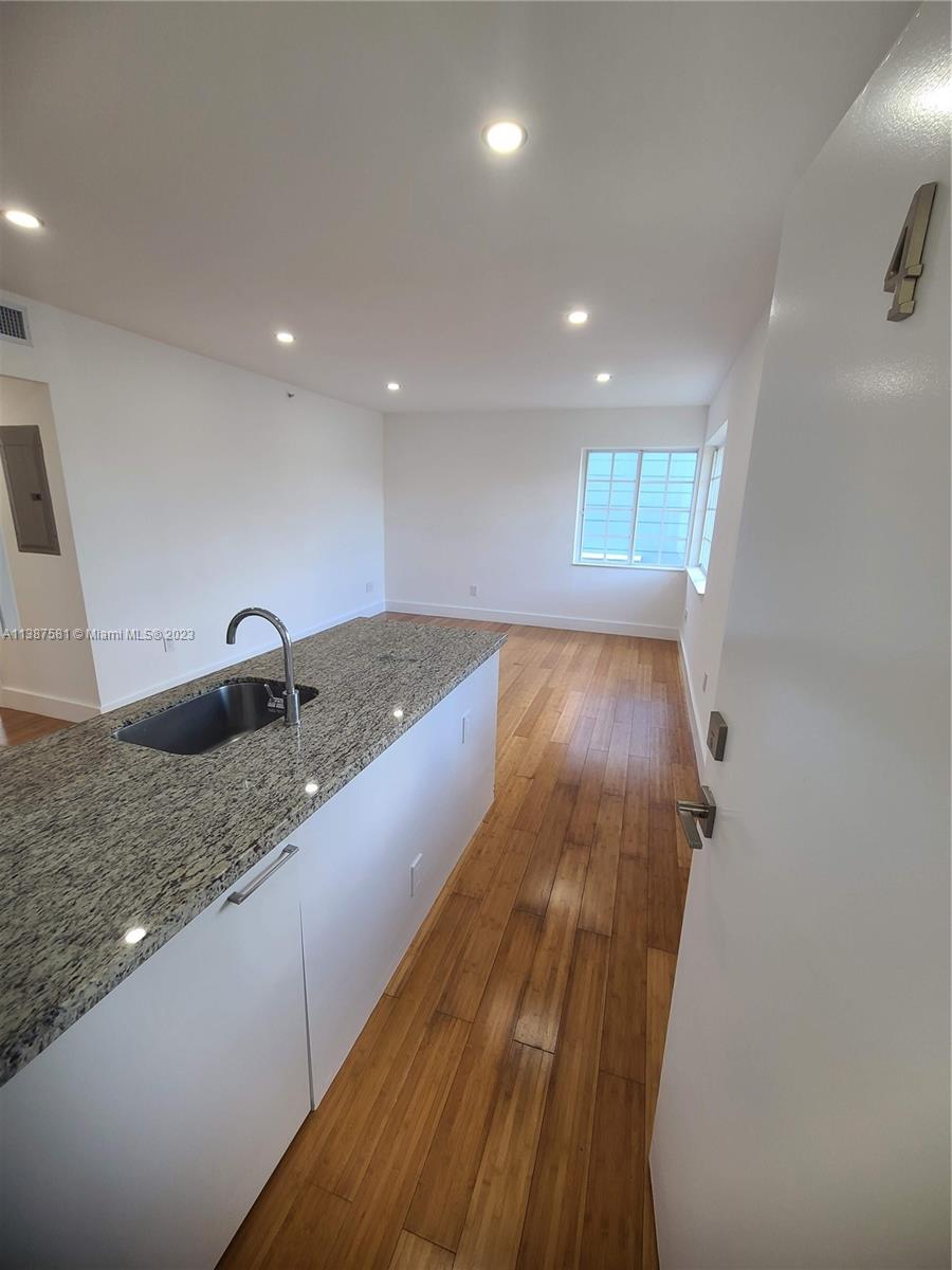 Beautiful double-corner 2/2 apartment on 2nd floor of a 2-story building in a boutique, well-maintained 7-unit gated complex with cameras, video intercom for each unit, and secured-card entry into the complex.
The unit is updated and features, , impact windows, fully built-out closets, Central A/C and a Washer/drier combo unit in the kitchen. The master bedroom has an on-suite bath with a shower, while the 2nd bathroom is in the hallway and has a tub. Call Listing Agent for more info and a private tour. Available Immediately and super-fast approval.