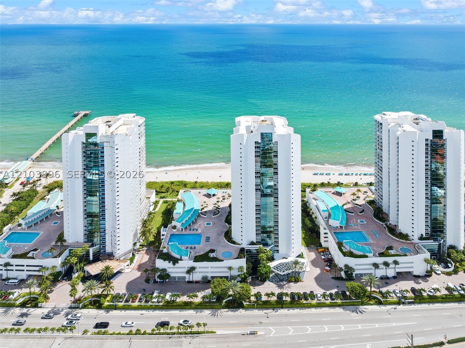 16485 Collins Ave 2235