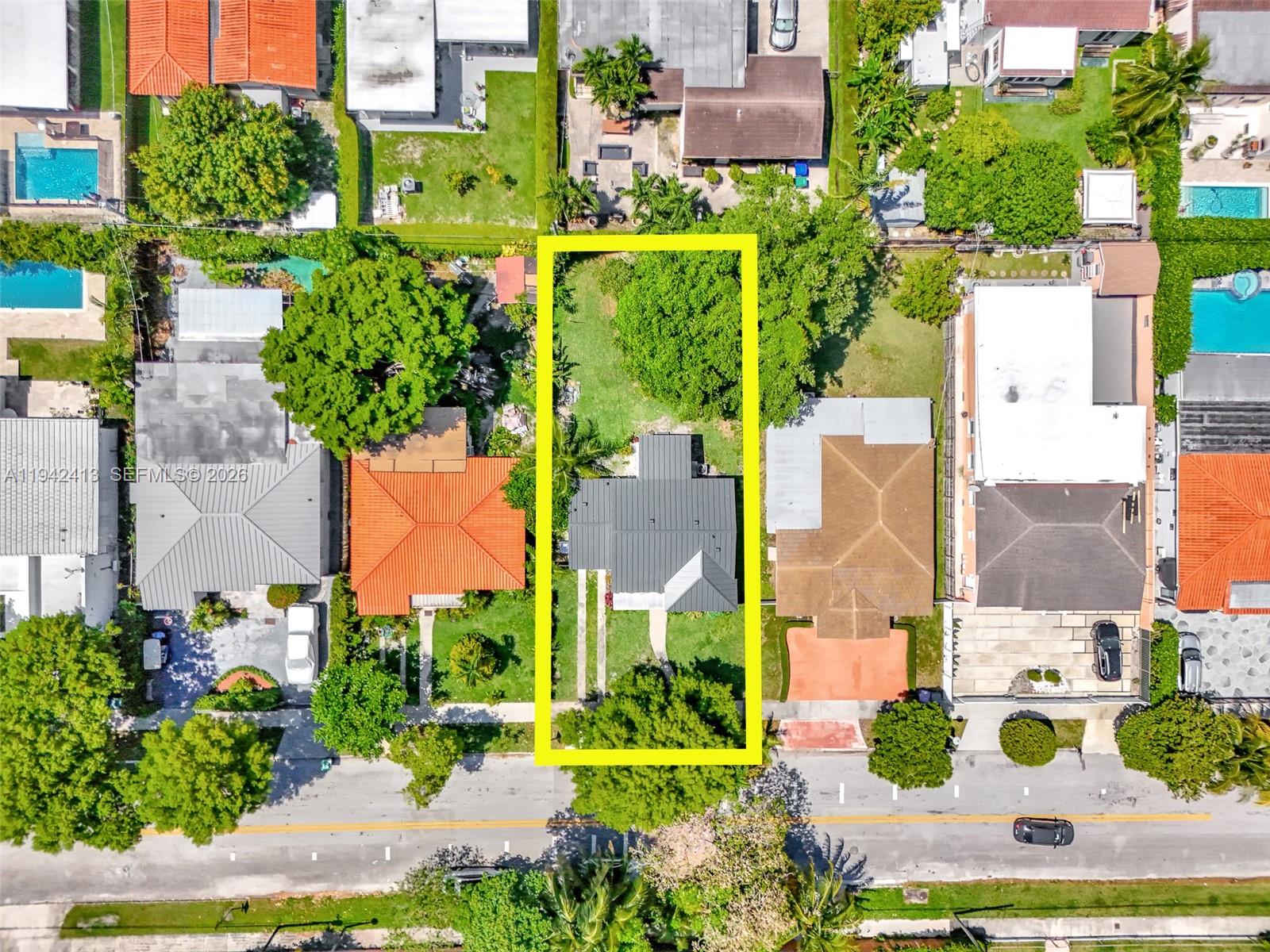 SILVER BLUFF EST-SEC B - Residential