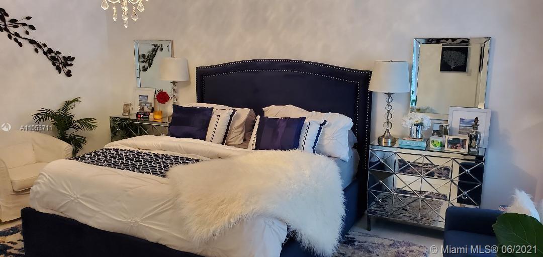 COUNTRY WALK SEC 3 - Residential