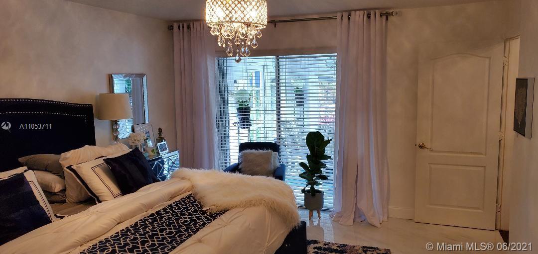 COUNTRY WALK SEC 3 - Residential