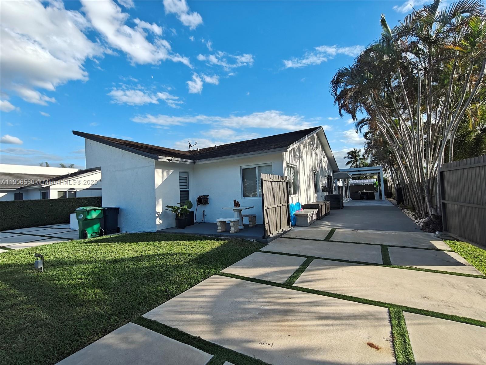 1ST ADDN TO WOODFIELD - Residential