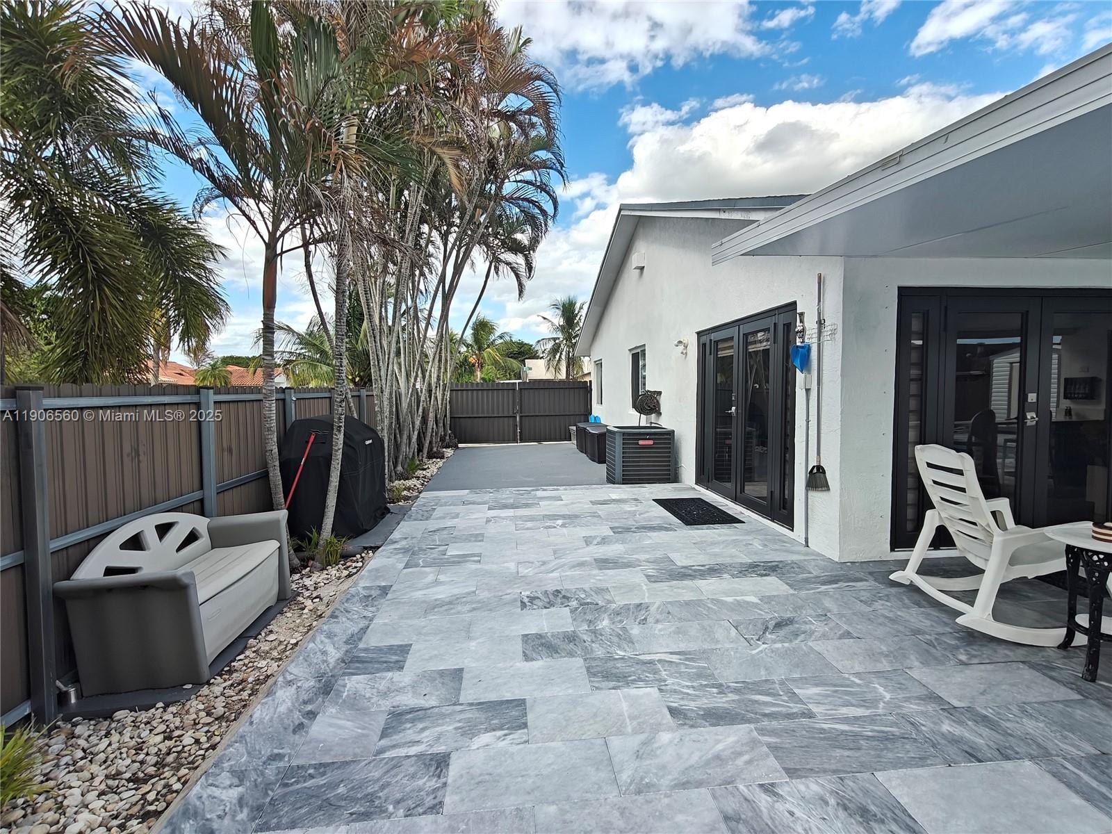 1ST ADDN TO WOODFIELD - Residential