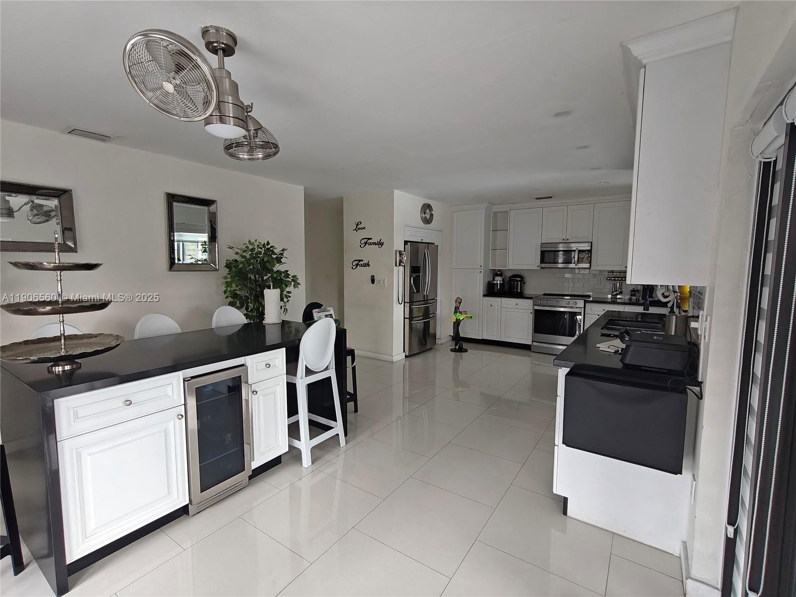 1ST ADDN TO WOODFIELD - Residential