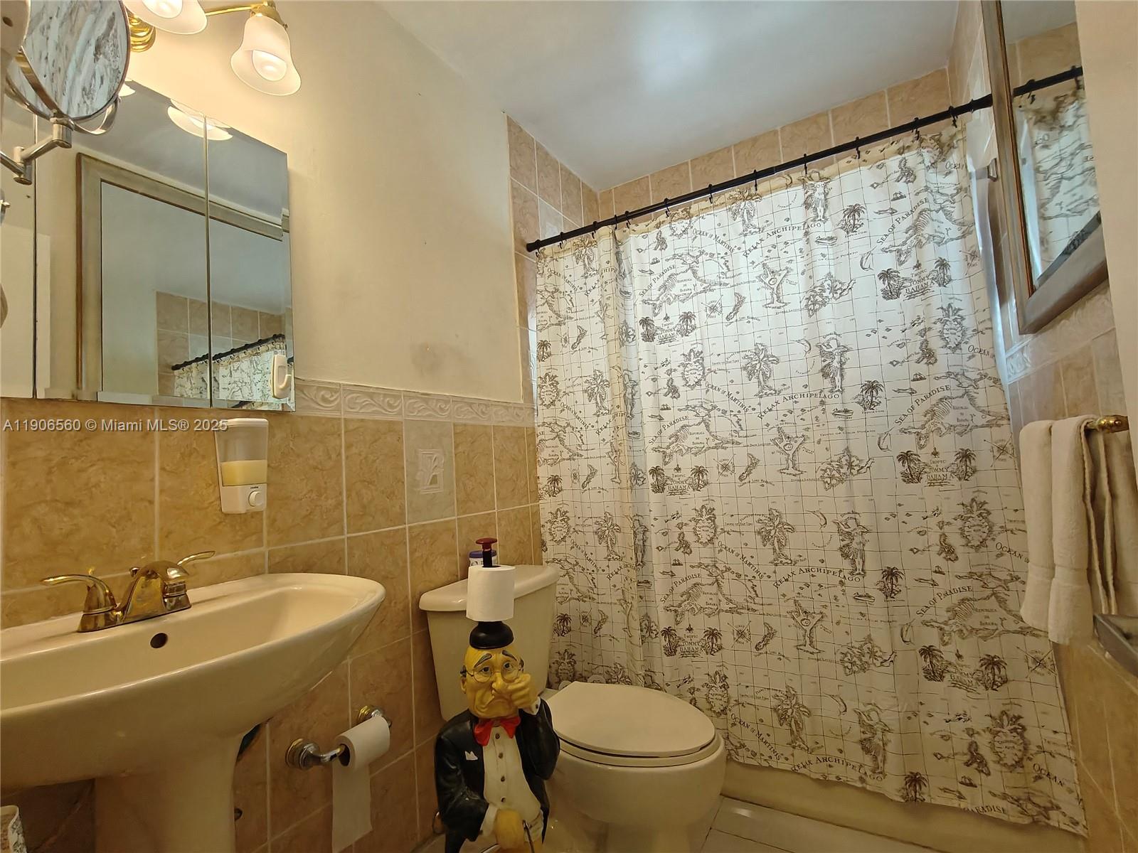 1ST ADDN TO WOODFIELD - Residential