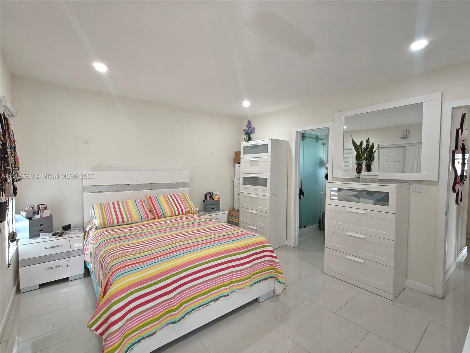 1ST ADDN TO WOODFIELD - Residential