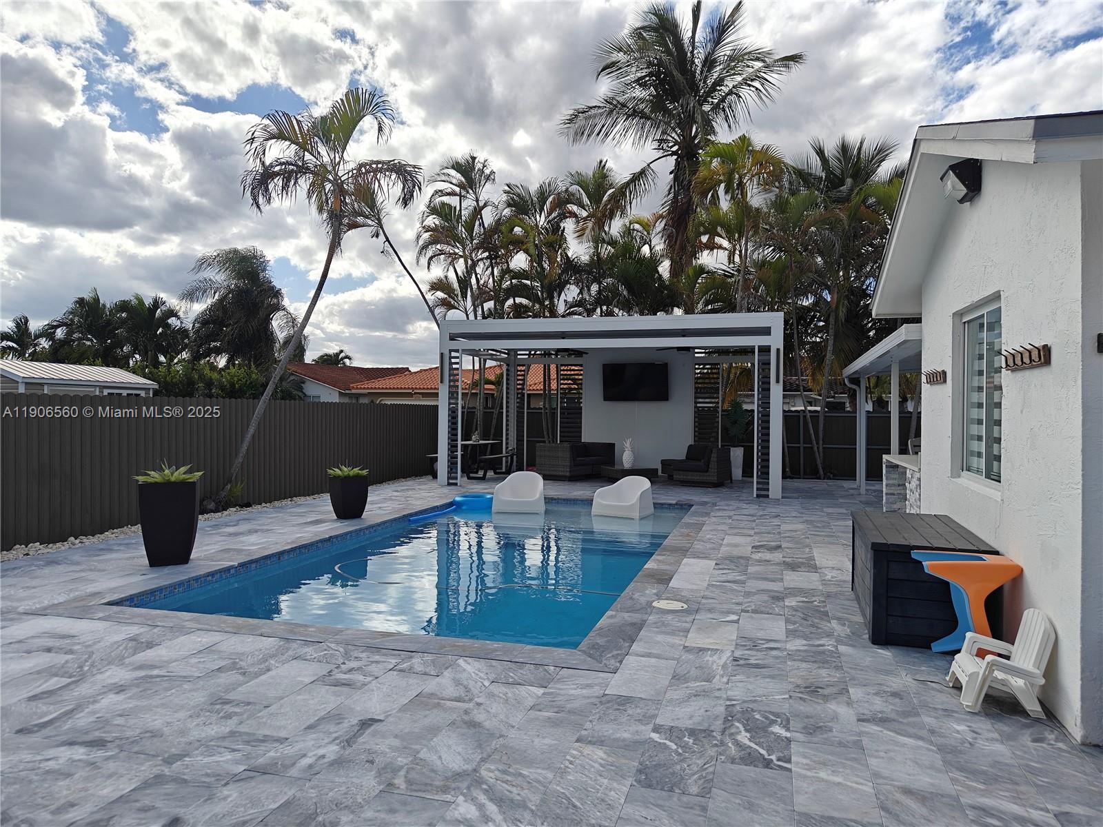 1ST ADDN TO WOODFIELD - Residential