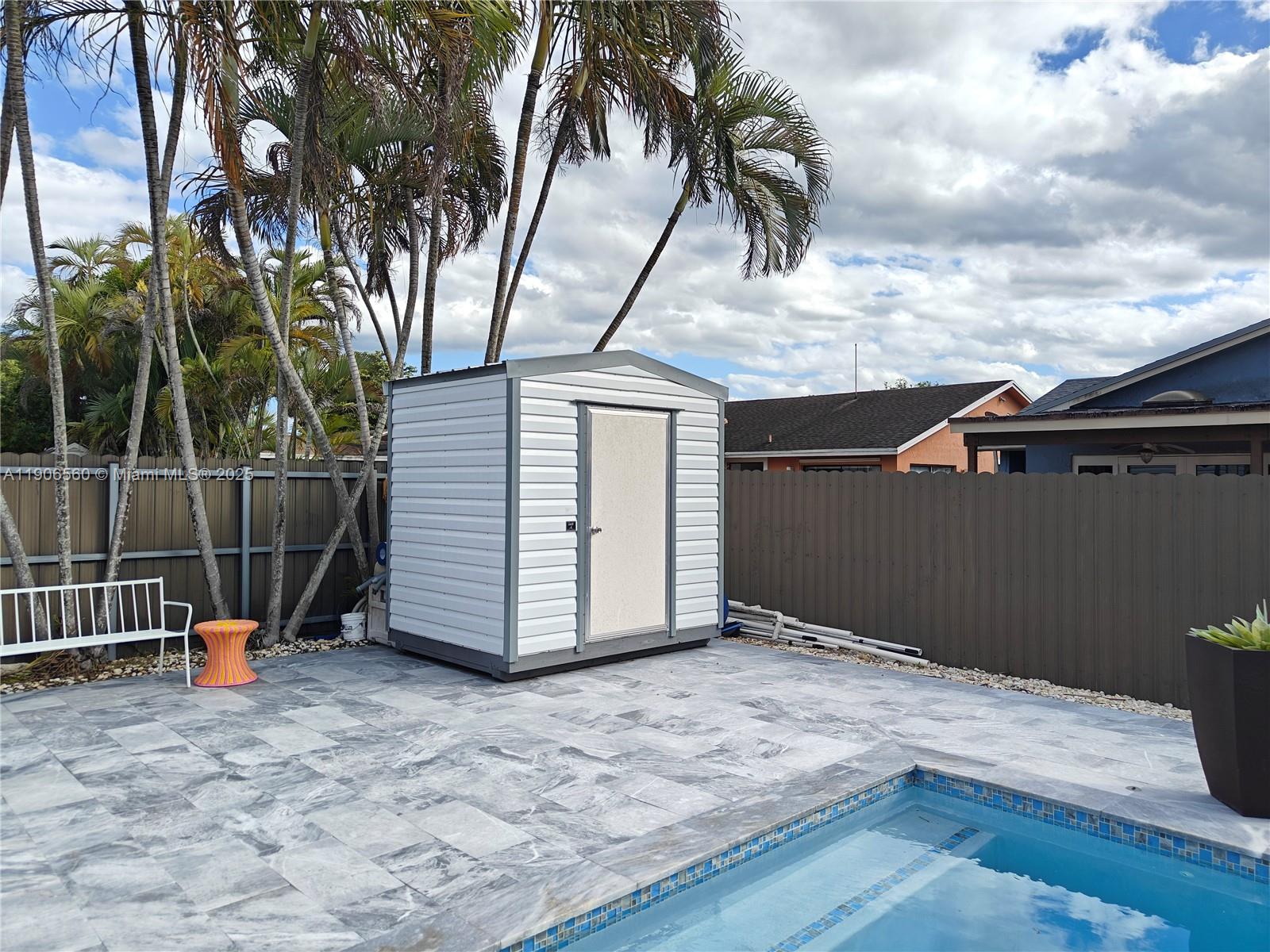 1ST ADDN TO WOODFIELD - Residential