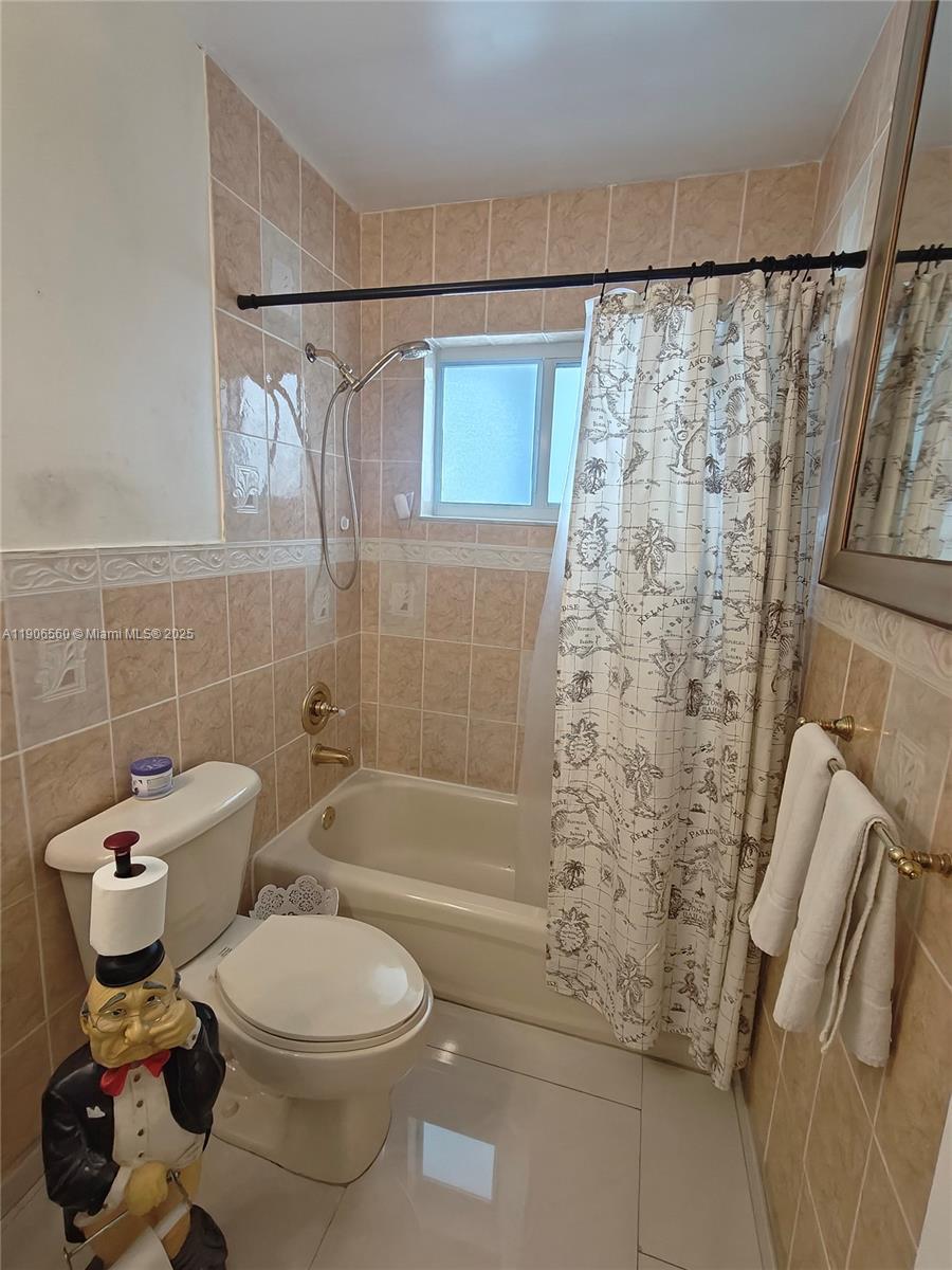 1ST ADDN TO WOODFIELD - Residential