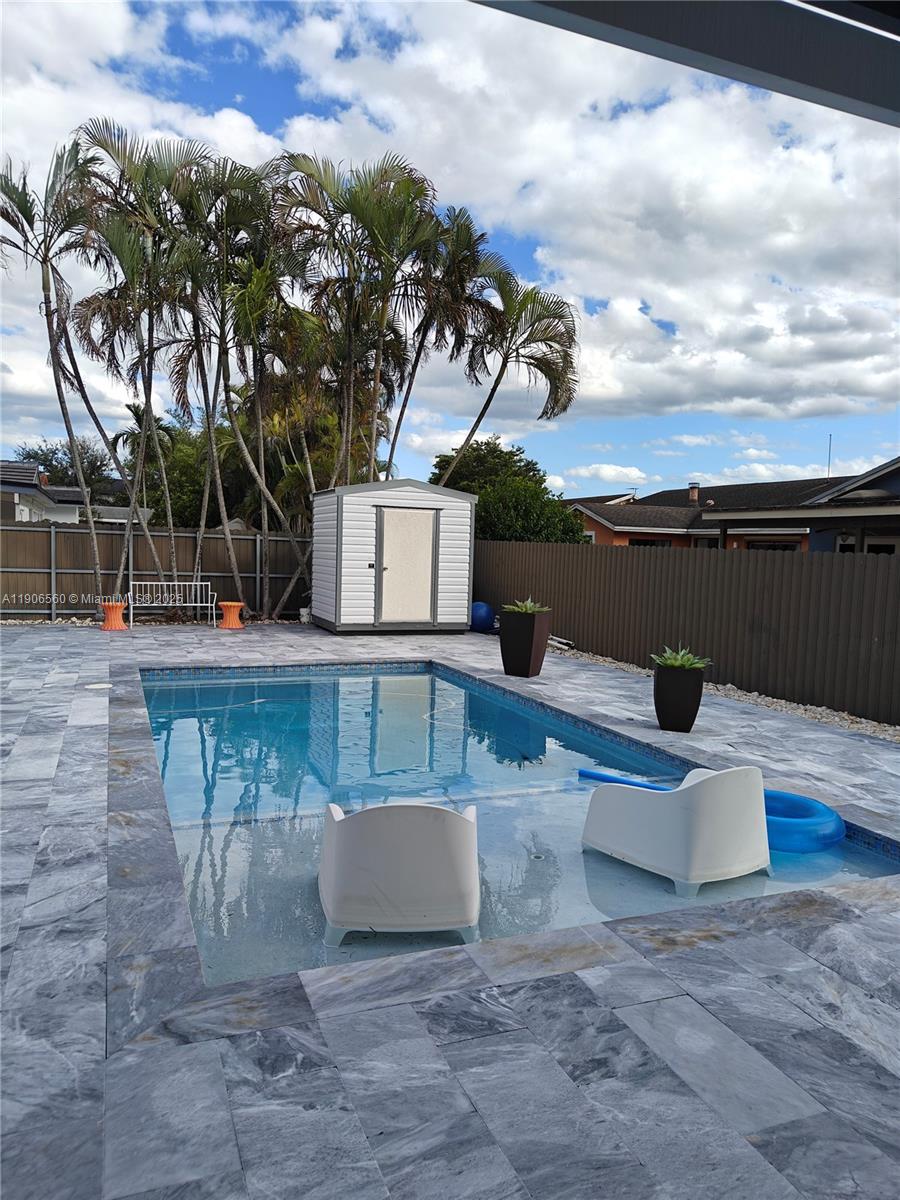 1ST ADDN TO WOODFIELD - Residential