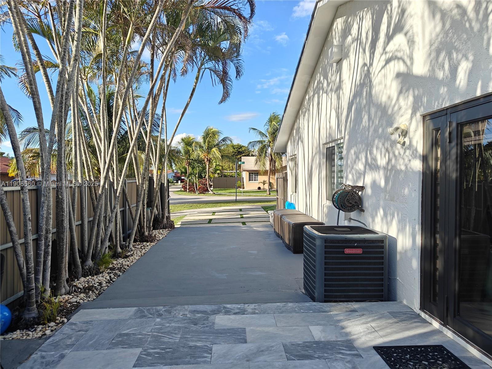 1ST ADDN TO WOODFIELD - Residential