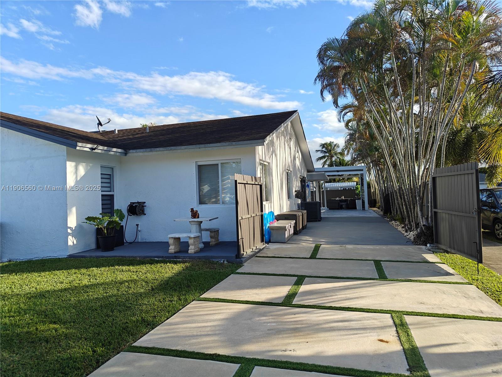 1ST ADDN TO WOODFIELD - Residential