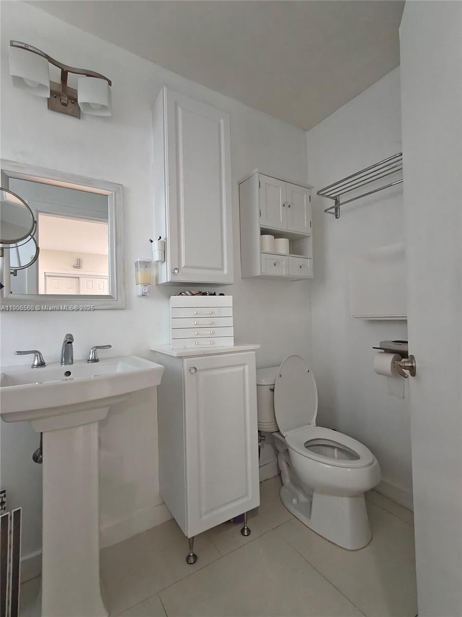 1ST ADDN TO WOODFIELD - Residential