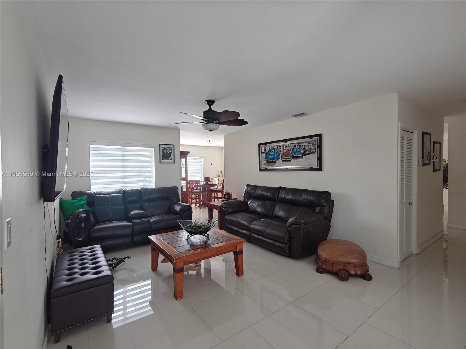 1ST ADDN TO WOODFIELD - Residential