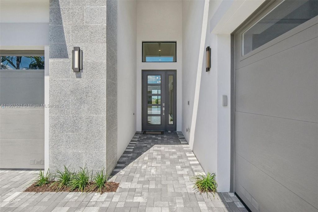 Photo of 13131 Feathering Way, Palm Beach Gardens, FL 33412 (MLS # A11907521)