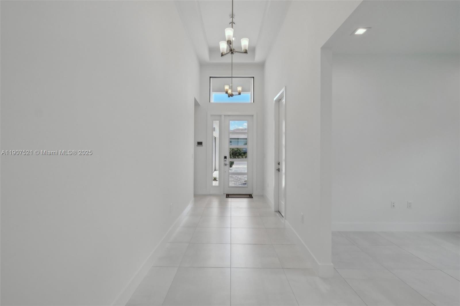 AVENIR POD - Residential Lease