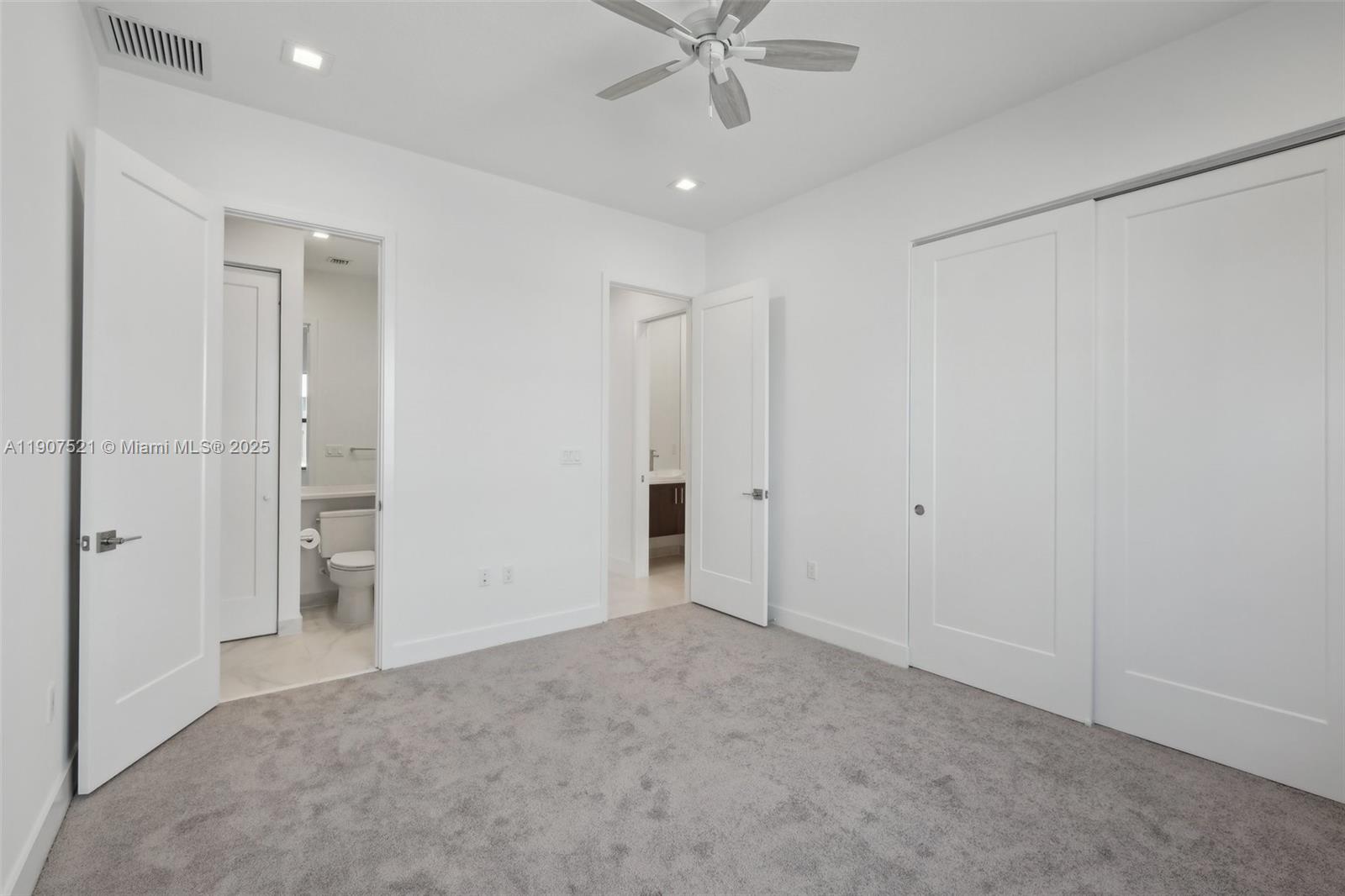 AVENIR POD - Residential Lease