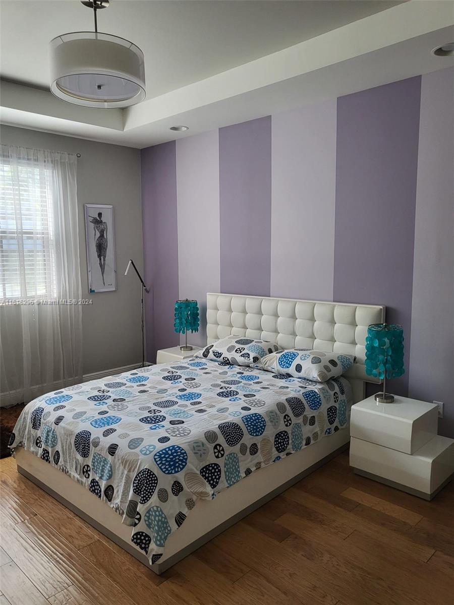 DOWNTOWN DORAL DUTCHER - Residential