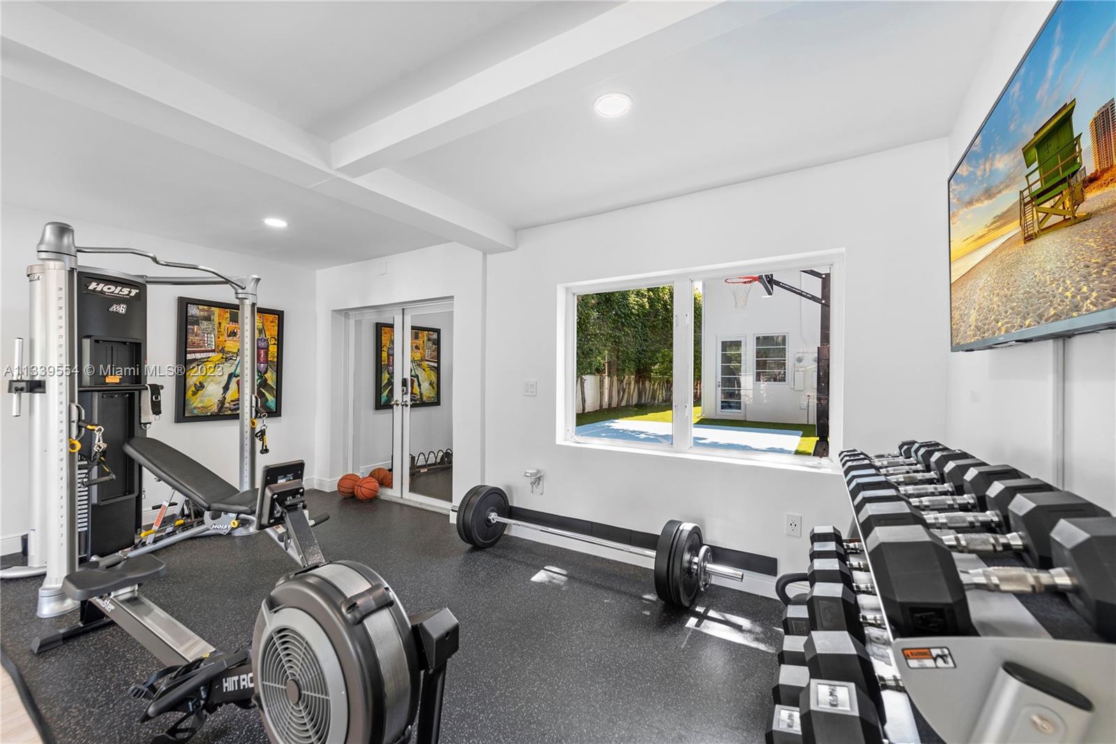 MID GOLF SUB 1ST ADDN - Residential