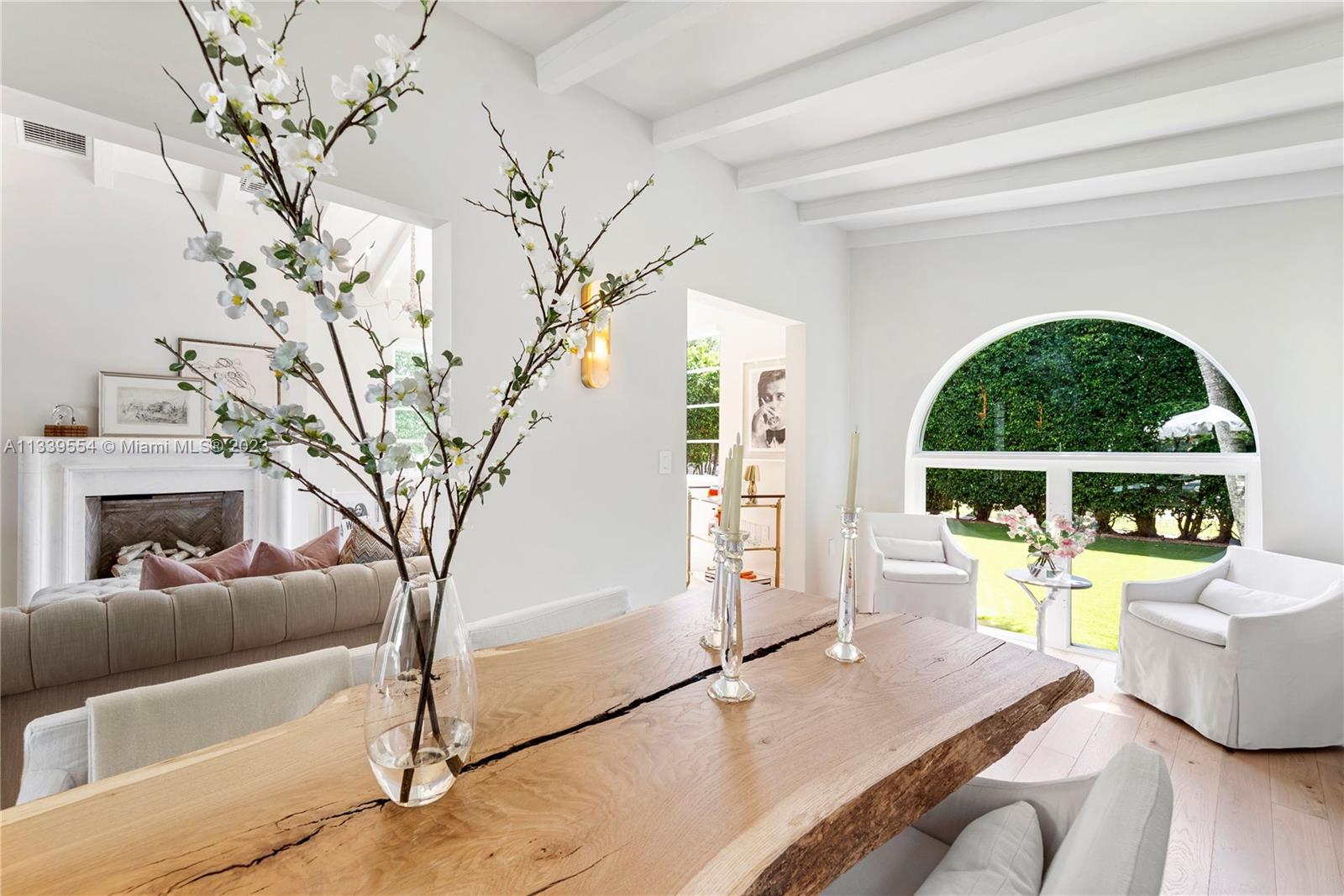 MID GOLF SUB 1ST ADDN - Residential