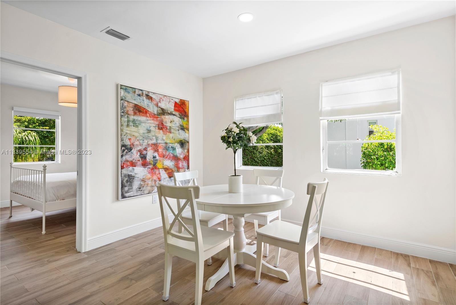 MID GOLF SUB 1ST ADDN - Residential