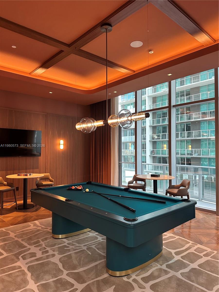 VICEROY BRICKELL - Residential Lease