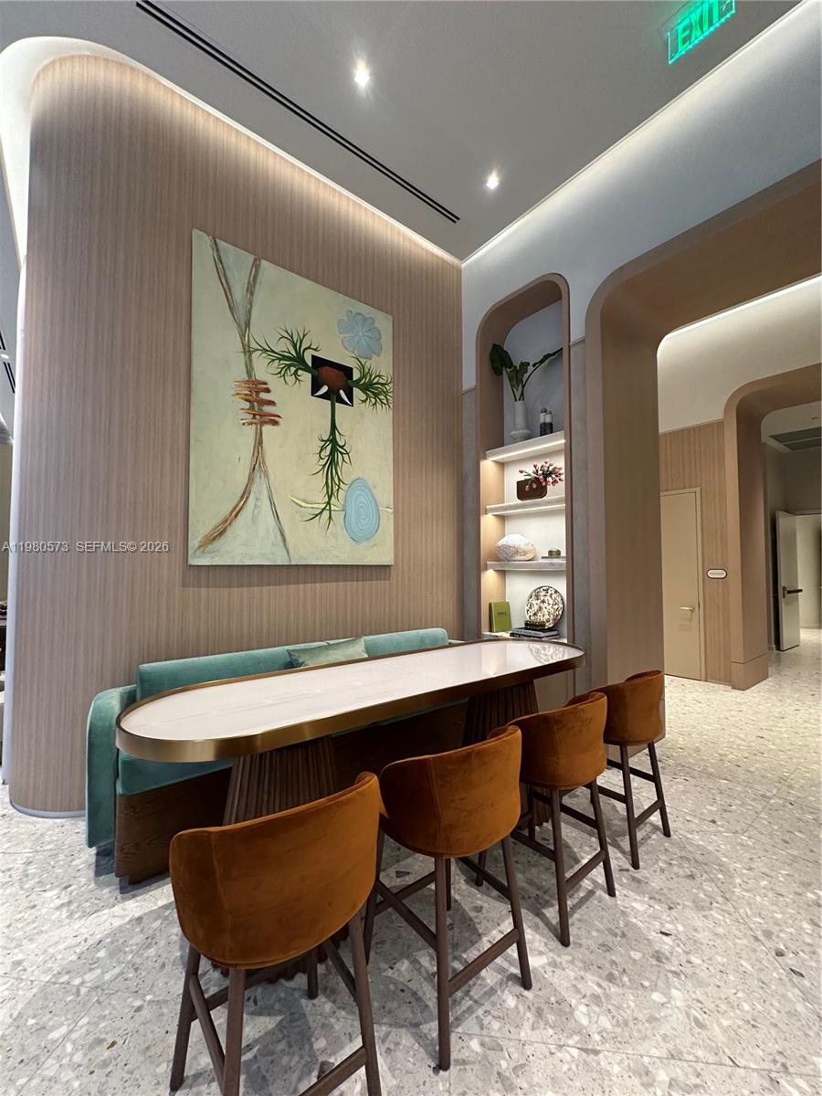 VICEROY BRICKELL - Residential Lease